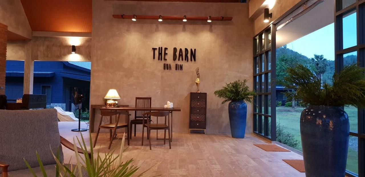 Hotel The Barn Hua Hin Khao Tao Esterno foto