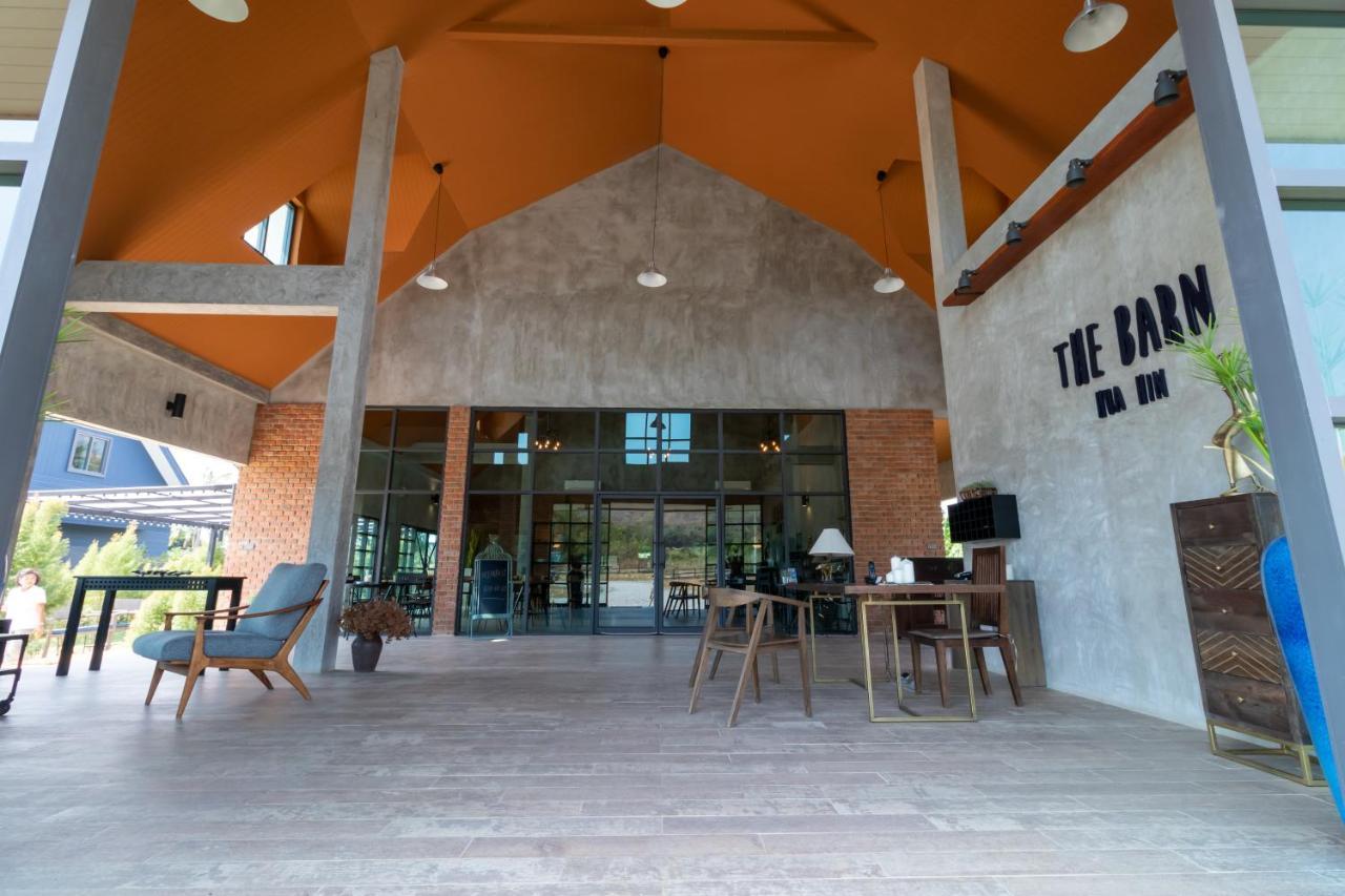 Hotel The Barn Hua Hin Khao Tao Esterno foto