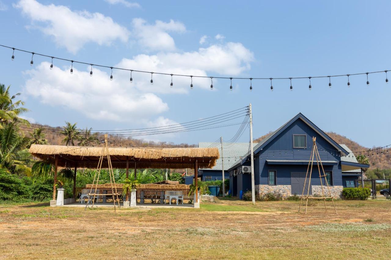 Hotel The Barn Hua Hin Khao Tao Esterno foto